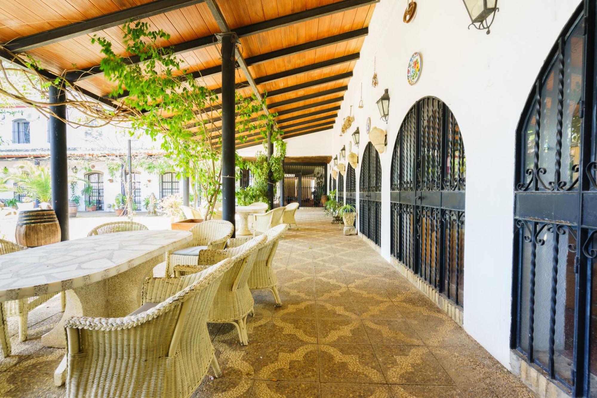 Venta Del Alto Hotel Las Cumbres By Vivere Stays 엘카로보 외부 사진